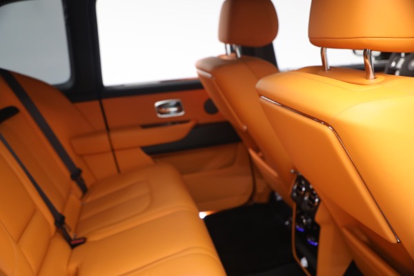 New 2026 Rolls-Royce Cullinan for sale $414,900 at Bentley Greenwich in Greenwich CT 06830 25