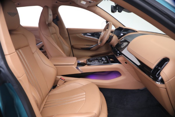 Used 2025 Aston Martin DBX 707 for sale $219,900 at Bentley Greenwich in Greenwich CT 06830 27