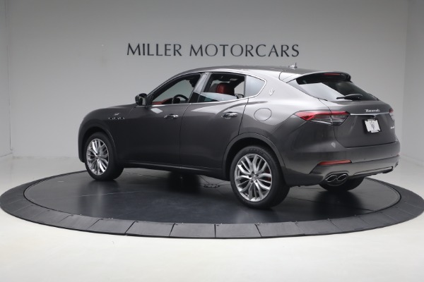 Used 2022 Maserati Levante GT for sale $42,900 at Bentley Greenwich in Greenwich CT 06830 4