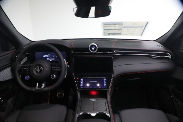 New 2026 Maserati Grecale Modena V6 for sale $100,905 at Bentley Greenwich in Greenwich CT 06830 22