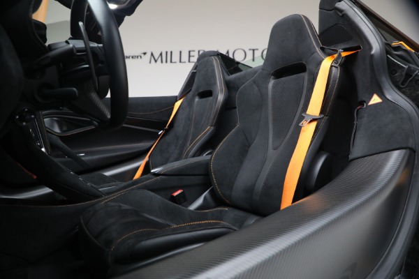 Used 2025 McLaren 750S Spider Performance for sale $369,900 at Bentley Greenwich in Greenwich CT 06830 21