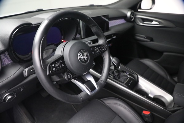 Used 2024 Alfa Romeo Tonale Hybrid Ti for sale $28,900 at Bentley Greenwich in Greenwich CT 06830 21