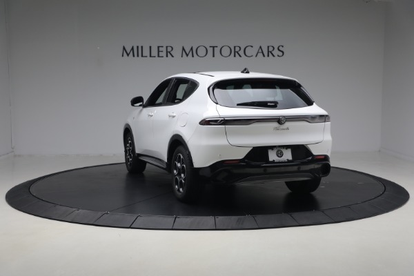 Used 2024 Alfa Romeo Tonale Hybrid Ti for sale $28,900 at Bentley Greenwich in Greenwich CT 06830 5