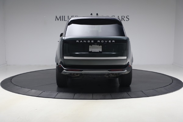 Used 2025 Land Rover Range Rover P530 Autobiography LWB for sale $153,900 at Bentley Greenwich in Greenwich CT 06830 6