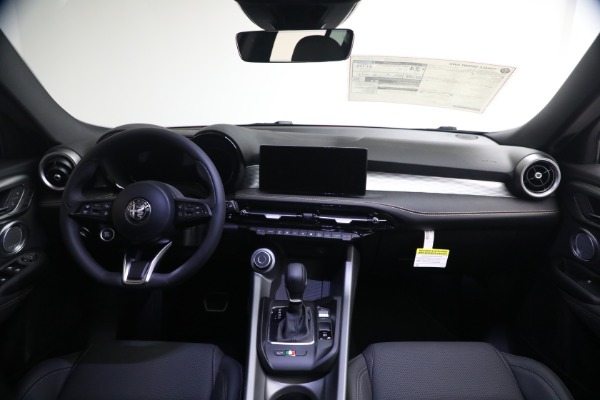 New 2026 Alfa Romeo Tonale Sprint for sale $46,935 at Bentley Greenwich in Greenwich CT 06830 20