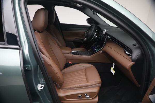 New 2026 Maserati Grecale Modena V6 for sale $96,295 at Bentley Greenwich in Greenwich CT 06830 14