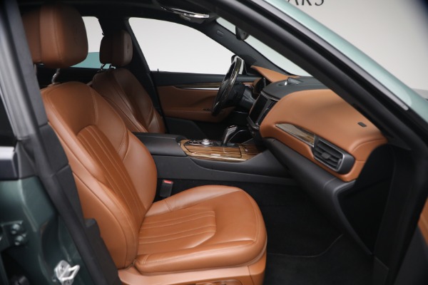 Used 2022 Maserati Levante GT for sale $42,900 at Bentley Greenwich in Greenwich CT 06830 14