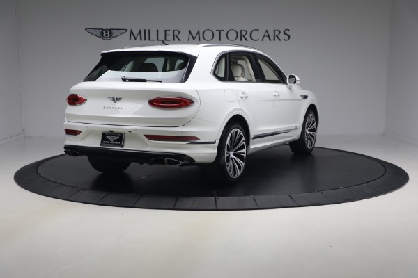 Used 2022 Bentley Bentayga V8 for sale $137,900 at Bentley Greenwich in Greenwich CT 06830 7