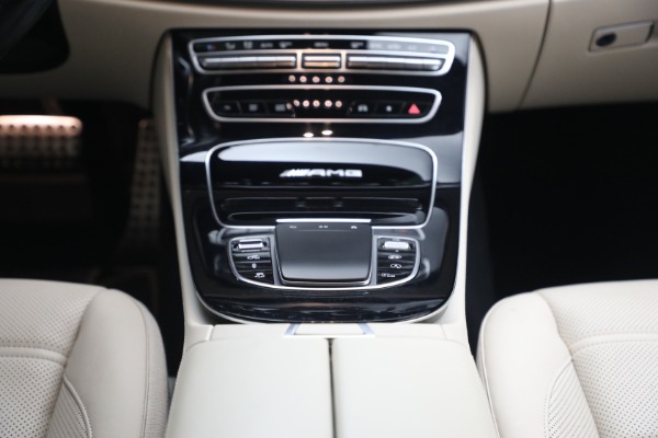 Used 2021 Mercedes-Benz E-Class AMG E 63 S for sale $82,900 at Bentley Greenwich in Greenwich CT 06830 24
