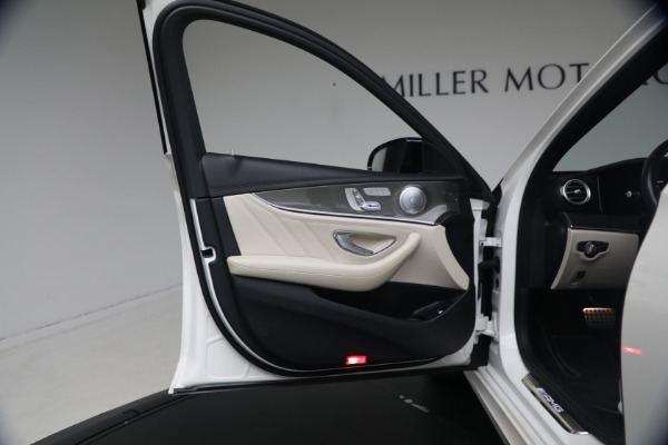 Used 2021 Mercedes-Benz E-Class AMG E 63 S for sale $82,900 at Bentley Greenwich in Greenwich CT 06830 28