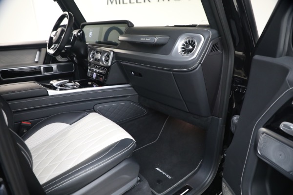 Used 2023 Mercedes-Benz G-Class AMG G 63 4x4 Squared for sale $275,900 at Bentley Greenwich in Greenwich CT 06830 17