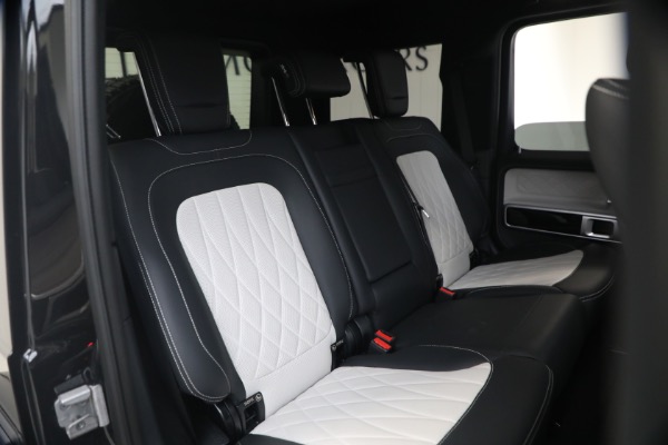 Used 2023 Mercedes-Benz AMG G 63 4x4 Squared for sale $275,900 at Bentley Greenwich in Greenwich CT 06830 25
