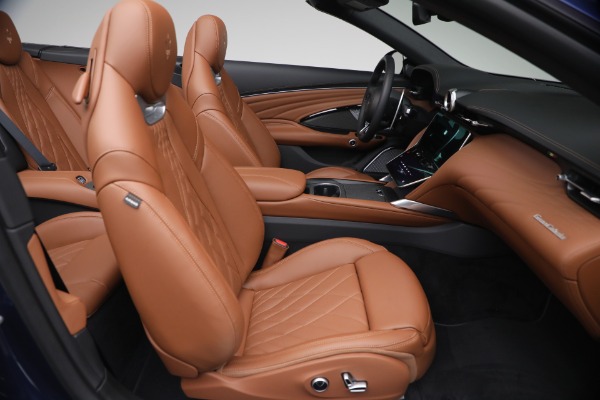 New 2026 Maserati GranCabrio for sale $178,105 at Bentley Greenwich in Greenwich CT 06830 17