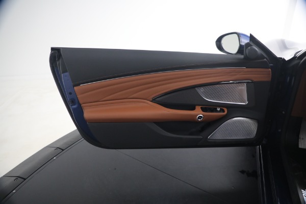 New 2026 Maserati GranCabrio for sale $178,105 at Bentley Greenwich in Greenwich CT 06830 24