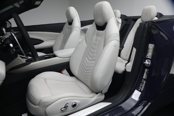 New 2026 Maserati GranCabrio Trofeo for sale $200,785 at Bentley Greenwich in Greenwich CT 06830 15