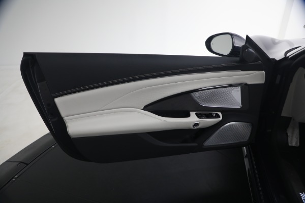 New 2026 Maserati GranCabrio Trofeo for sale $200,785 at Bentley Greenwich in Greenwich CT 06830 21