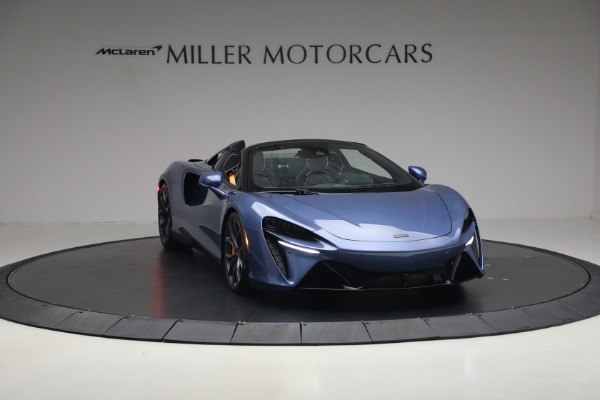 New 2026 McLaren Artura Spider Performance for sale $336,300 at Bentley Greenwich in Greenwich CT 06830 11