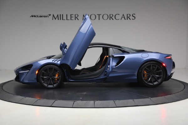 New 2026 McLaren Artura Spider Performance for sale $336,300 at Bentley Greenwich in Greenwich CT 06830 15