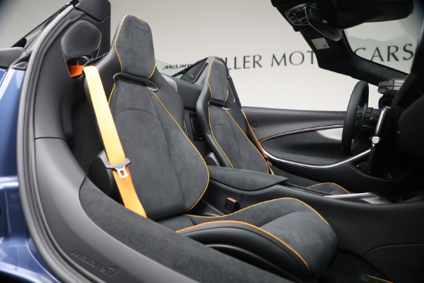 New 2026 McLaren Artura Spider Performance for sale $336,300 at Bentley Greenwich in Greenwich CT 06830 24