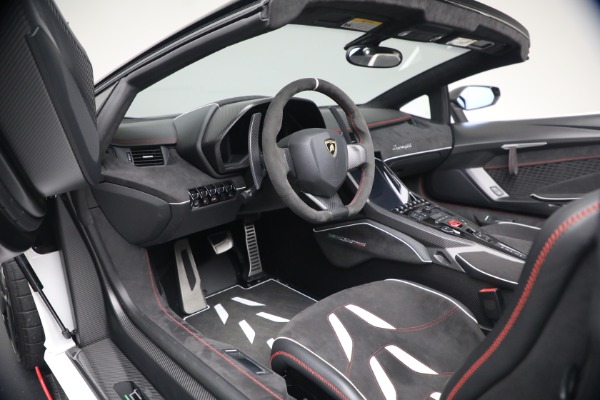 Used 2017 Lamborghini Centenario Roadster for sale $3,995,000 at Bentley Greenwich in Greenwich CT 06830 13