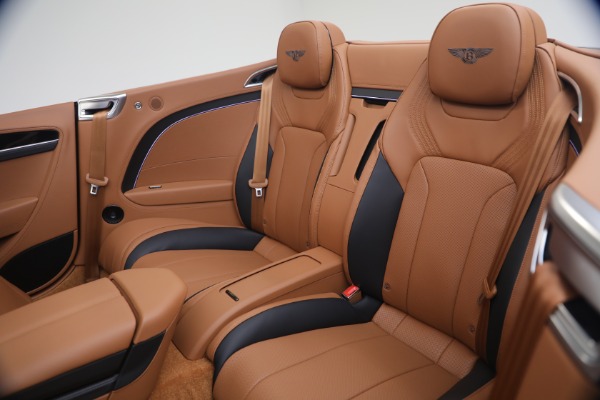 New 2026 Bentley Continental GTC for sale $401,300 at Bentley Greenwich in Greenwich CT 06830 25