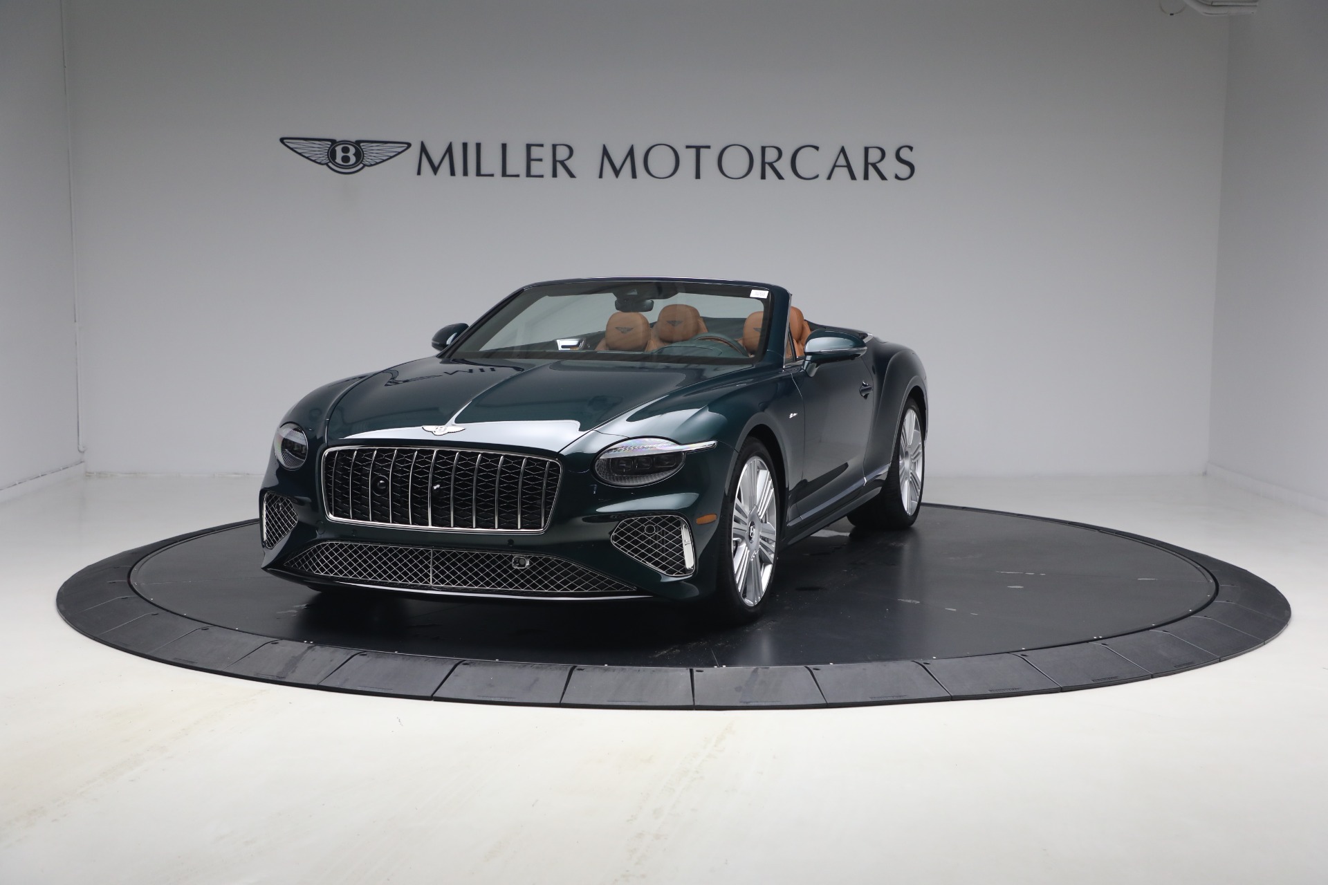 New 2026 Bentley Continental GTC Azure for sale $390,870 at Bentley Greenwich in Greenwich CT 06830 1