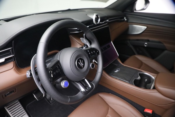 New 2026 Maserati Grecale Modena V6 for sale $97,295 at Bentley Greenwich in Greenwich CT 06830 16