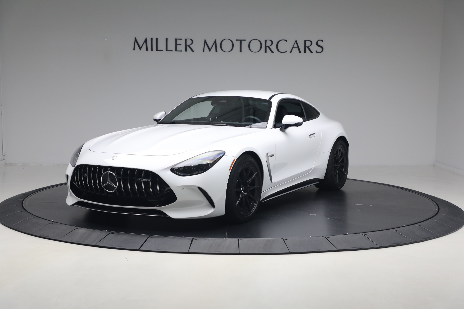 Used 2025 Mercedes-Benz AMG GT 63 for sale $165,900 at Bentley Greenwich in Greenwich CT 06830 1