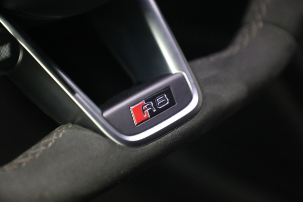 Used 2020 Audi R8 5.2 quattro V10 performance for sale $213,900 at Bentley Greenwich in Greenwich CT 06830 27