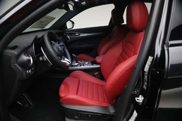 New 2026 Alfa Romeo Stelvio Veloce for sale $62,715 at Bentley Greenwich in Greenwich CT 06830 13