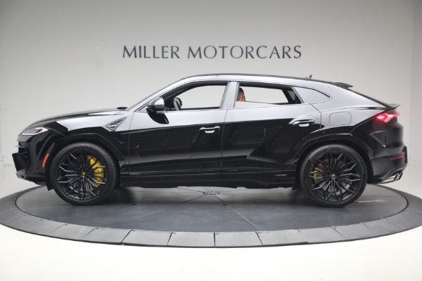 Used 2025 Lamborghini Urus SE for sale $305,900 at Bentley Greenwich in Greenwich CT 06830 3