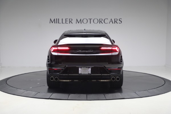 Used 2025 Lamborghini Urus SE for sale $305,900 at Bentley Greenwich in Greenwich CT 06830 6