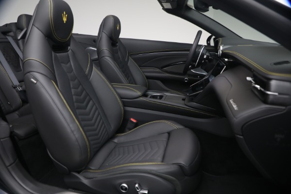 New 2026 Maserati GranCabrio for sale $173,195 at Bentley Greenwich in Greenwich CT 06830 15