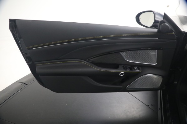 New 2026 Maserati GranCabrio for sale $173,195 at Bentley Greenwich in Greenwich CT 06830 21
