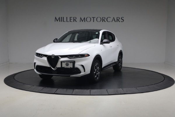Used 2024 Alfa Romeo Tonale Hybrid Ti for sale $26,900 at Bentley Greenwich in Greenwich CT 06830 12