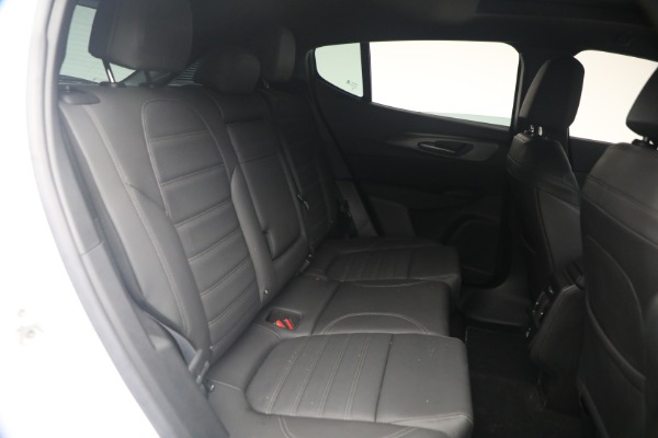 Used 2024 Alfa Romeo Tonale Hybrid Ti for sale $26,900 at Bentley Greenwich in Greenwich CT 06830 19