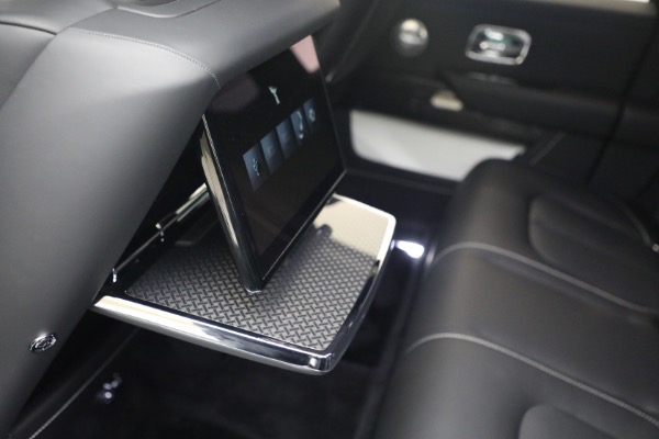 New 2027 Rolls-Royce Black Badge Cullinan for sale $576,350 at Bentley Greenwich in Greenwich CT 06830 25