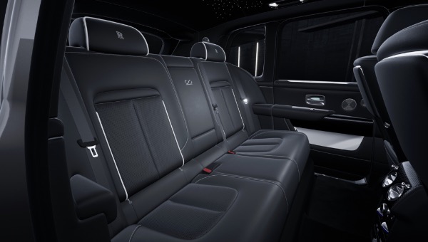 New 2027 Rolls-Royce Black Badge Cullinan for sale $576,350 at Bentley Greenwich in Greenwich CT 06830 8