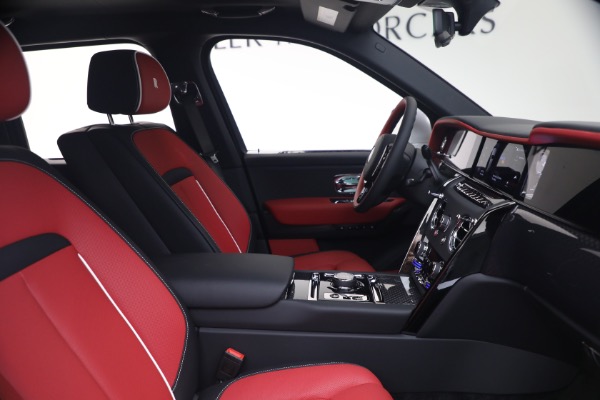 New 2027 Rolls-Royce Black Badge Cullinan for sale $588,050 at Bentley Greenwich in Greenwich CT 06830 19