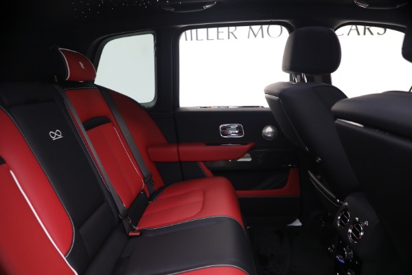 New 2027 Rolls-Royce Black Badge Cullinan for sale $588,050 at Bentley Greenwich in Greenwich CT 06830 22