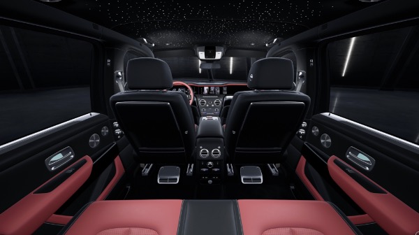 New 2027 Rolls-Royce Black Badge Cullinan for sale $588,050 at Bentley Greenwich in Greenwich CT 06830 7