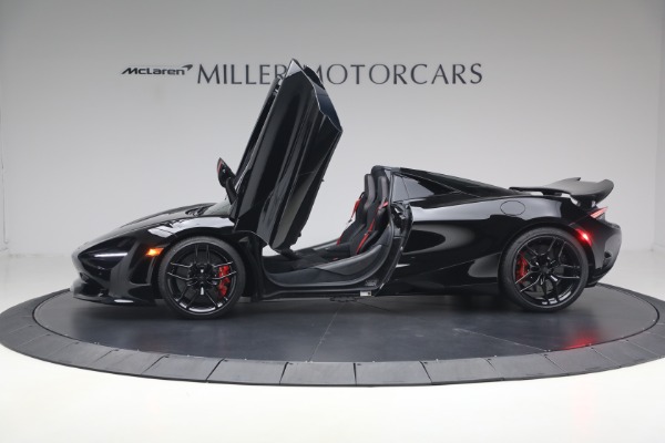 New 2027 McLaren 750S Spider Performance for sale $468,650 at Bentley Greenwich in Greenwich CT 06830 15