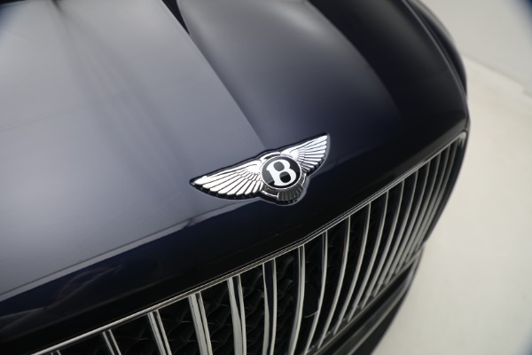 New 2026 Bentley Bentayga Azure V8 for sale $291,615 at Bentley Greenwich in Greenwich CT 06830 13