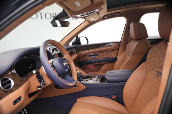 New 2026 Bentley Bentayga Azure V8 for sale $291,615 at Bentley Greenwich in Greenwich CT 06830 16