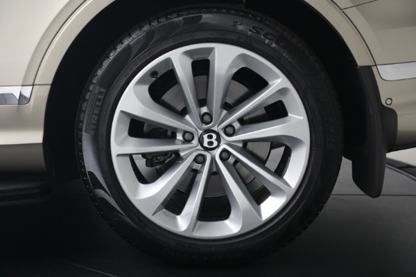 Used 2021 Bentley Bentayga V8 for sale $119,900 at Bentley Greenwich in Greenwich CT 06830 15