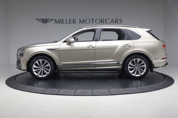 Used 2021 Bentley Bentayga V8 for sale $119,900 at Bentley Greenwich in Greenwich CT 06830 3