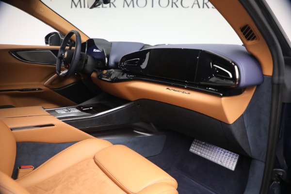 Used 2025 Ferrari Purosangue for sale $545,900 at Bentley Greenwich in Greenwich CT 06830 18
