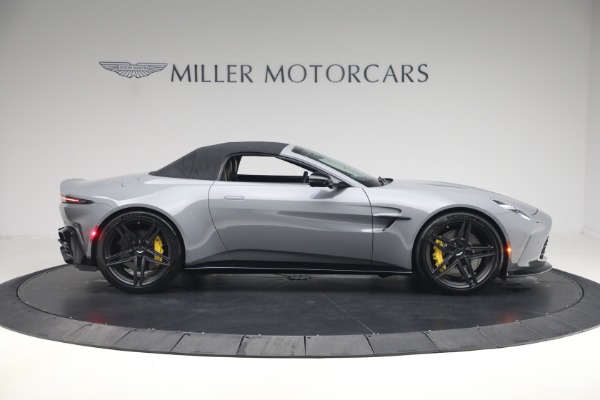 New 2026 Aston Martin Vantage Roadster for sale $263,400 at Bentley Greenwich in Greenwich CT 06830 21