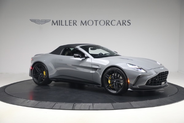New 2026 Aston Martin Vantage Roadster for sale $263,400 at Bentley Greenwich in Greenwich CT 06830 22