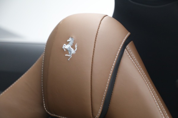 Used 2021 Ferrari 812 GTS for sale $1,039,900 at Bentley Greenwich in Greenwich CT 06830 23